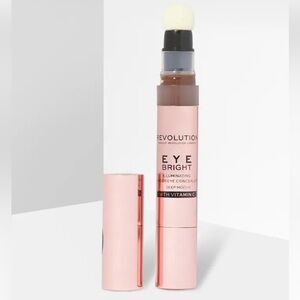 Deep Mocha | Makeup Revolution Eye Bright Concealer